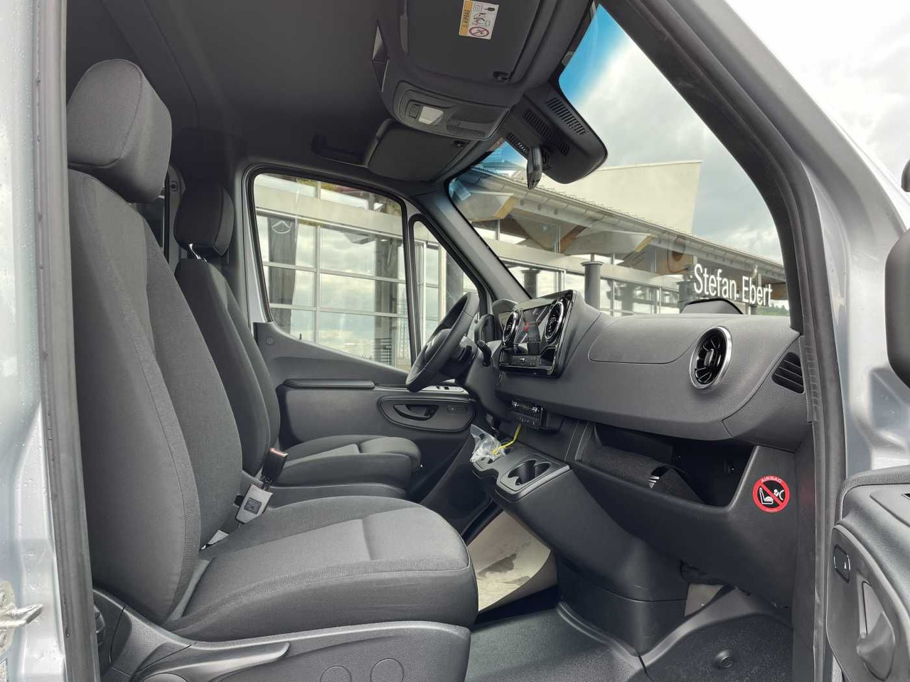 Xe van thùng mui bạt Mercedes-Benz Sprinter 319 CDI 4x4 DoKa Klima Stdheiz AHK LED: hình 10