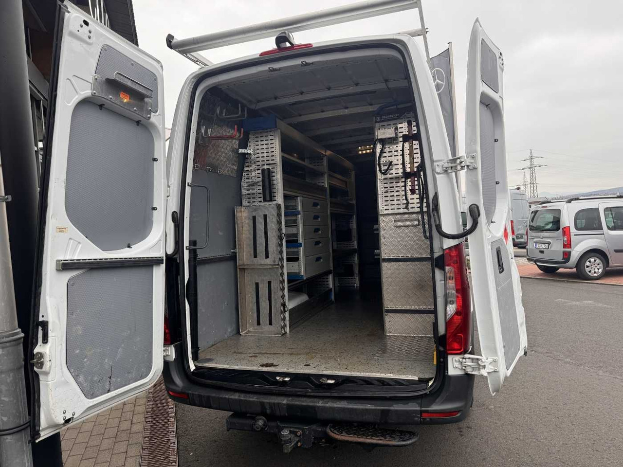 Xe van chở hàng Mercedes-Benz Sprinter 516 CDI Werkstatt/Regal AHK3,5to Klima: hình 8