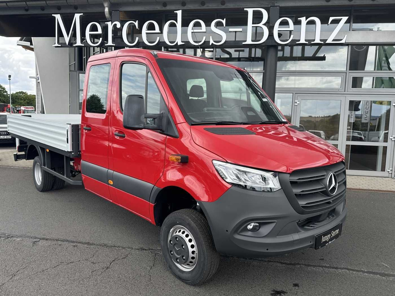 Mercedes-Benz Sprinter 519 CDI 4x4 4325 DoKa AHK Klima Kamera - Xe van thùng mui bạt, Xe tải van: hình 1 Mercedes-Benz Sprinter 519 CDI 4x4 4325 DoKa AHK Klima Kamera - Xe van thùng mui bạt, Xe tải van: hình 1