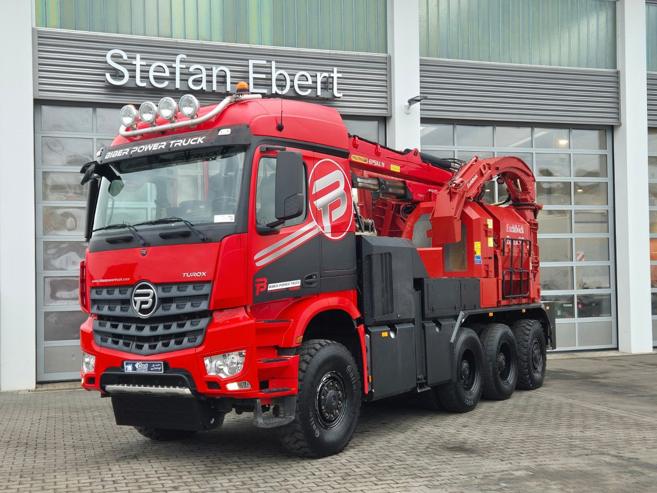 Mercedes-Benz TUROX 8x8 Eschlböck Biber 92 Holzhacker / 1.512h - Xe chở gỗ, Xe cẩu tự hành: hình 3 Mercedes-Benz TUROX 8x8 Eschlböck Biber 92 Holzhacker / 1.512h - Xe chở gỗ, Xe cẩu tự hành: hình 3