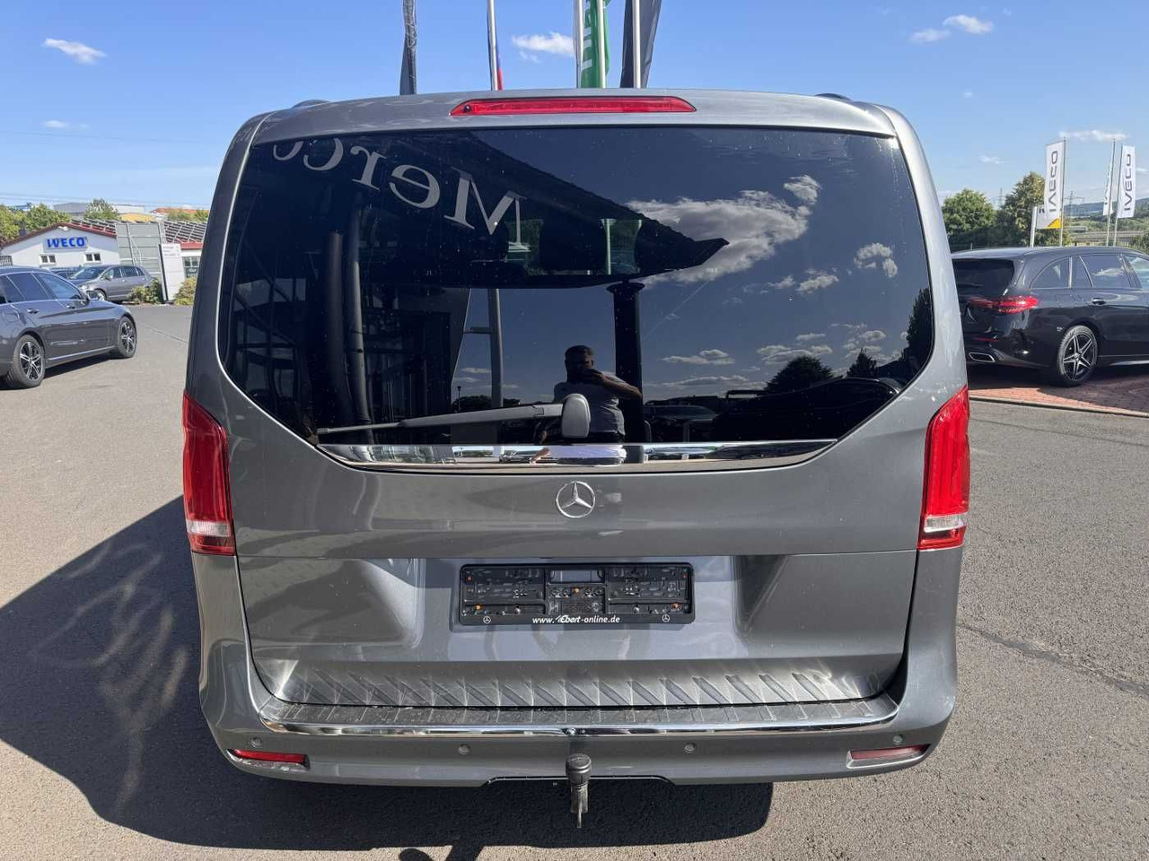 Mercedes-Benz V 220 d EDITION Liege-Paket AHK2,5 LED DAB MBUX - Xe van chở khách: hình 5 Mercedes-Benz V 220 d EDITION Liege-Paket AHK2,5 LED DAB MBUX - Xe van chở khách: hình 5