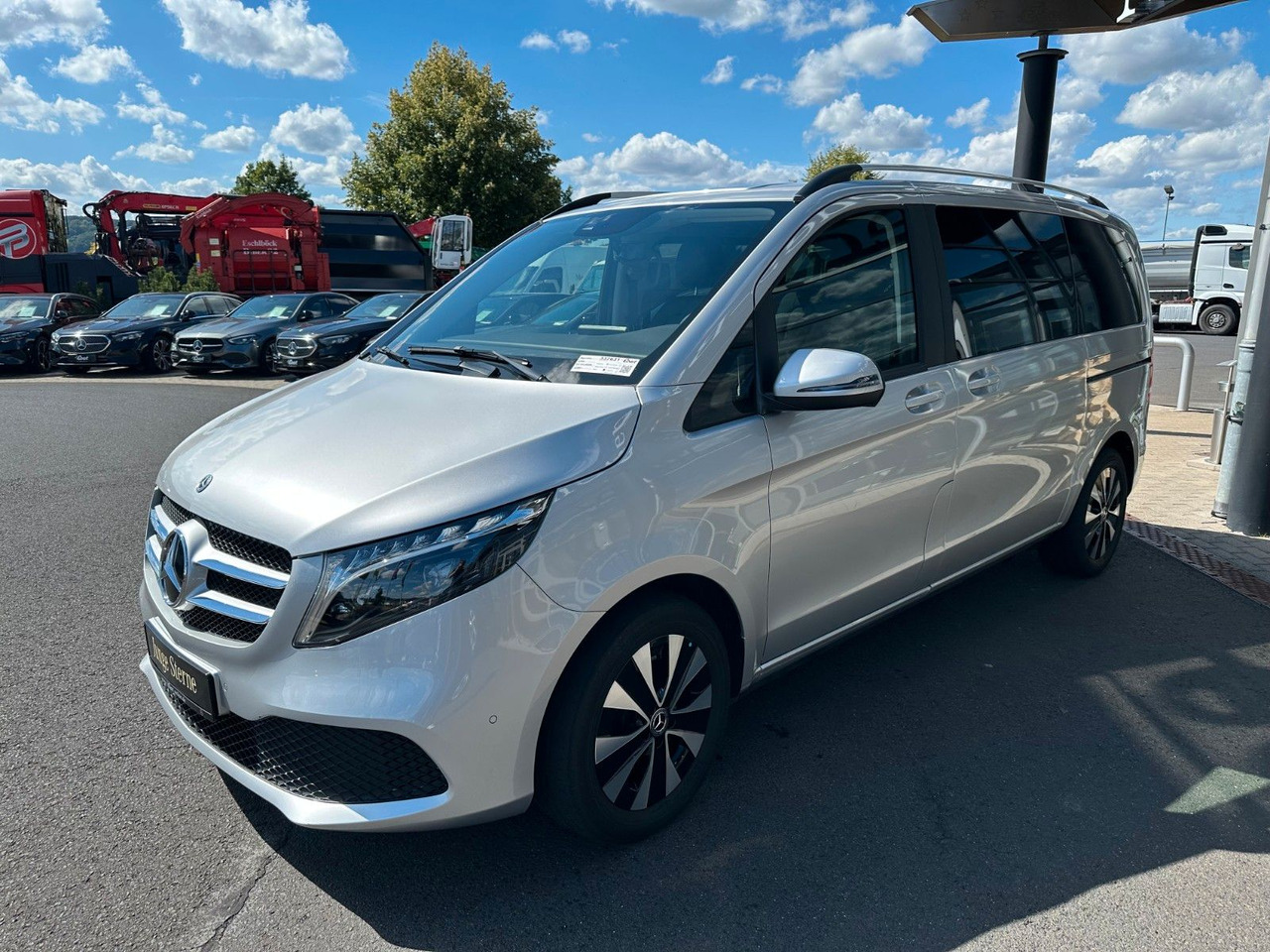 Mercedes-Benz V 250 EDITION 4MATIC Kompakt Liege-Paket AHK2,5t - Xe wagon: hình 3 Mercedes-Benz V 250 EDITION 4MATIC Kompakt Liege-Paket AHK2,5t - Xe wagon: hình 3