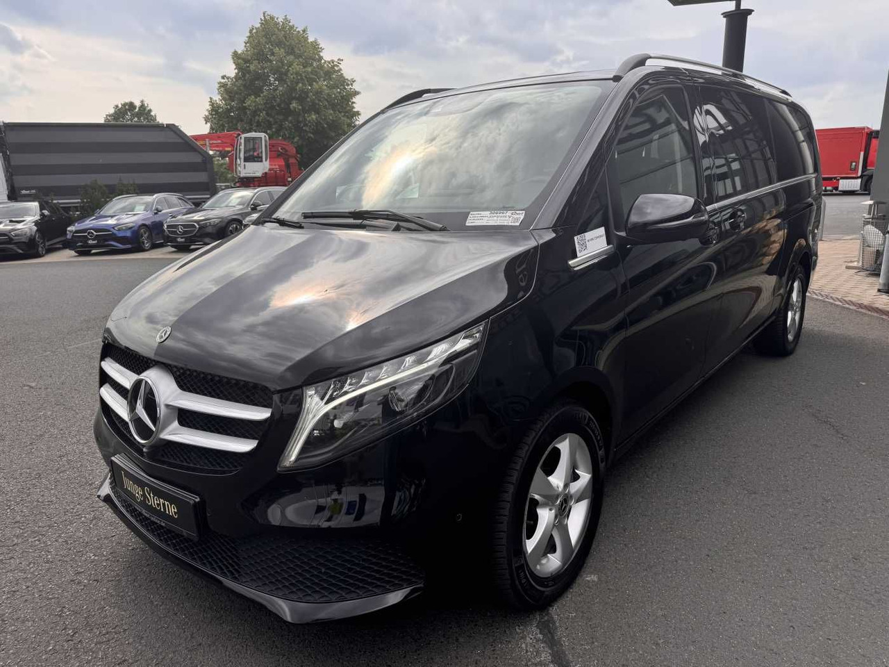 Mercedes-Benz V 300 d 4MATIC AVA 3430 AHK2,5 DISTRONIC 360 - Xe van chở khách: hình 3 Mercedes-Benz V 300 d 4MATIC AVA 3430 AHK2,5 DISTRONIC 360 - Xe van chở khách: hình 3