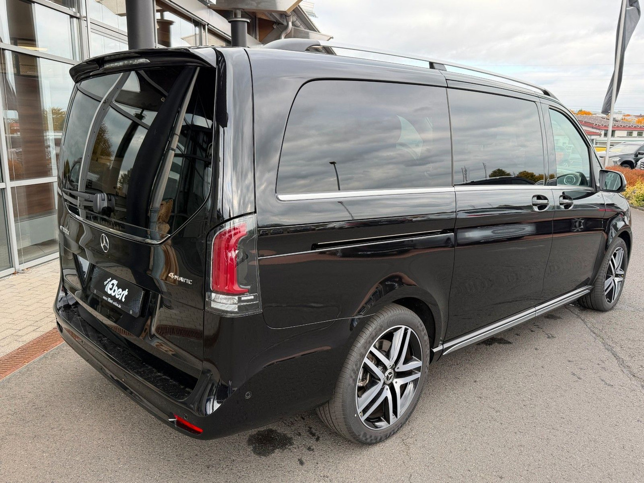 Mercedes-Benz V 300 d 4MATIC EXCLUSIVE Luxus-Sitze AHK2,5to - Xe wagon: hình 4 Mercedes-Benz V 300 d 4MATIC EXCLUSIVE Luxus-Sitze AHK2,5to - Xe wagon: hình 4