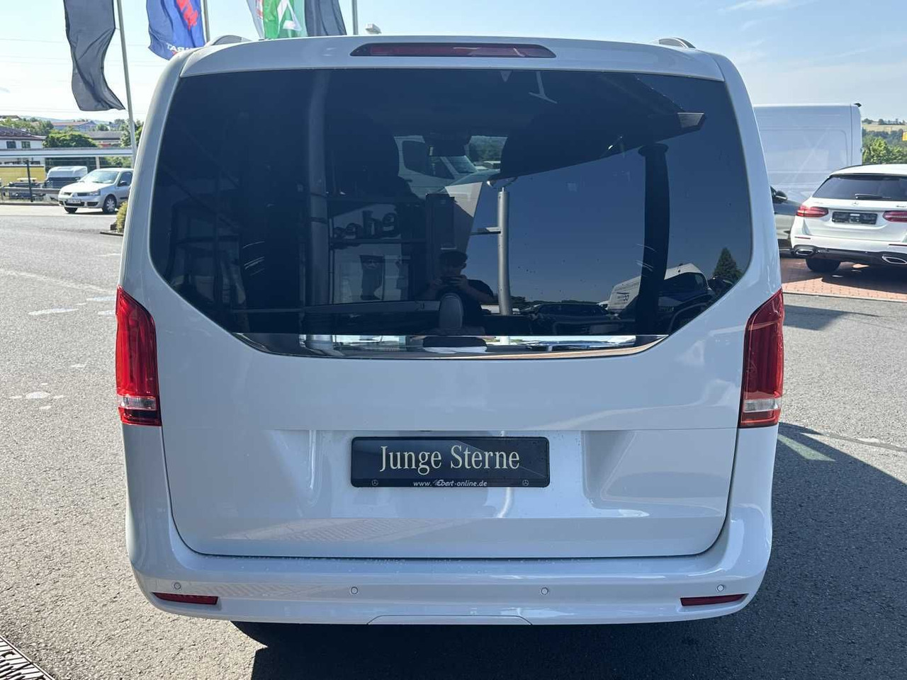 Mercedes-Benz V 300 d AVA ED 6Sitze Burmester 360Kamera el Tür - Xe hơi: hình 5 Mercedes-Benz V 300 d AVA ED 6Sitze Burmester 360Kamera el Tür - Xe hơi: hình 5