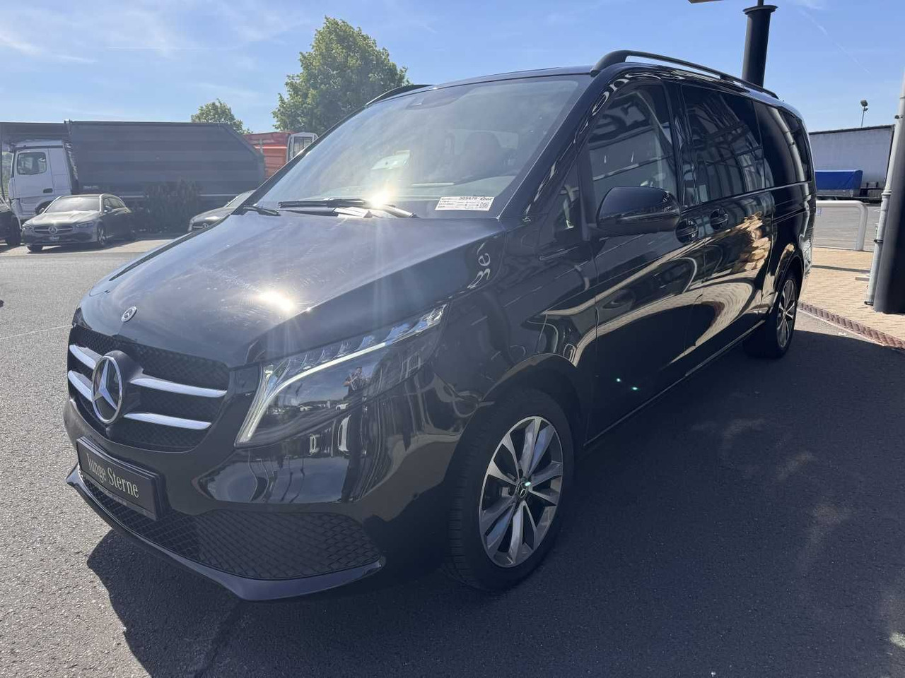 Mercedes-Benz V 300 d AVA Extralang AIRMATIC Standheiz 360Kam - Xe hơi: hình 3 Mercedes-Benz V 300 d AVA Extralang AIRMATIC Standheiz 360Kam - Xe hơi: hình 3