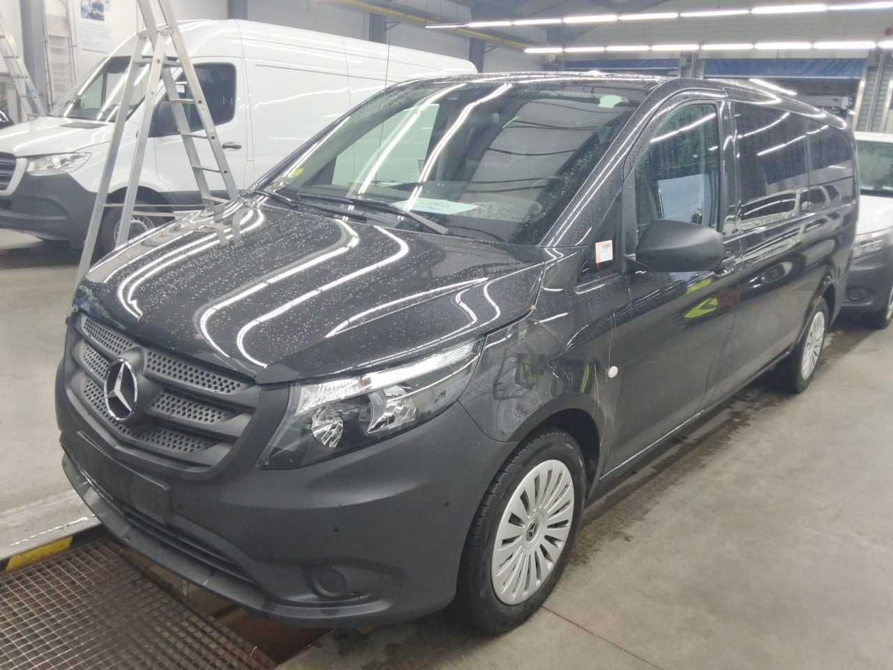 Mercedes-Benz Vito 116 CDI Tourer 2xKlima AHK Kamera Audio40 - Xe van chở khách: hình 1 Mercedes-Benz Vito 116 CDI Tourer 2xKlima AHK Kamera Audio40 - Xe van chở khách: hình 1