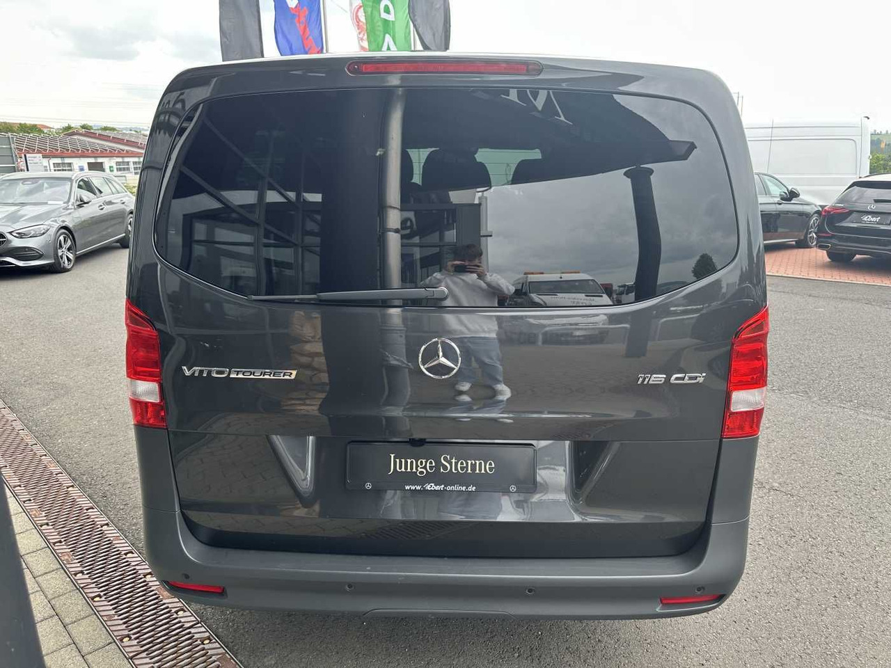 Mercedes-Benz Vito 116 CDI Tourer 3430 9G 2xKlima Kamera - Xe van chở khách: hình 5 Mercedes-Benz Vito 116 CDI Tourer 3430 9G 2xKlima Kamera - Xe van chở khách: hình 5