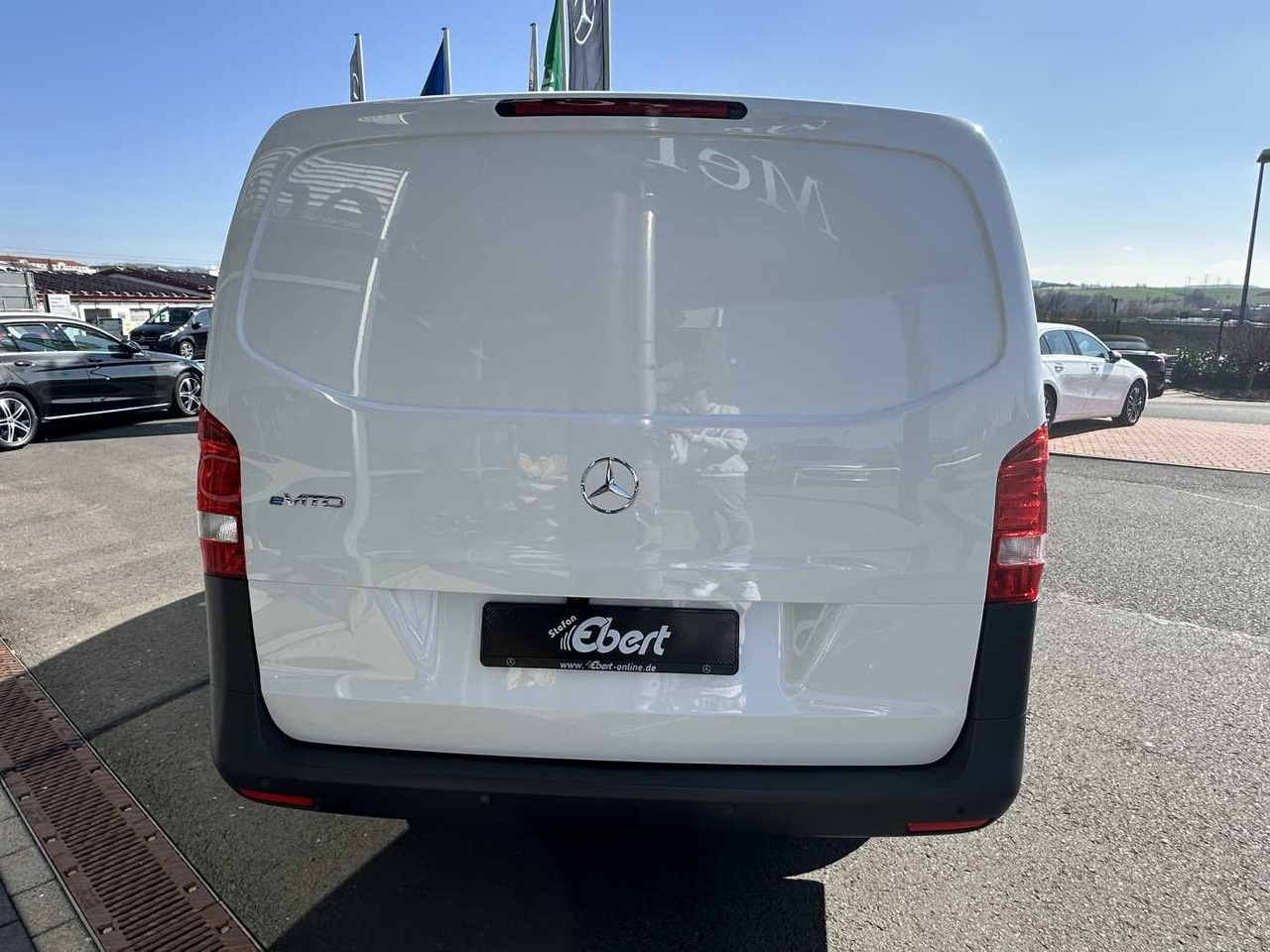 Mercedes-Benz eVito 112 Klima Kamera Audio 30 Sitzheiz Tempom. - Xe van nhỏ gọn, Xe van điện: hình 5 Mercedes-Benz eVito 112 Klima Kamera Audio 30 Sitzheiz Tempom. - Xe van nhỏ gọn, Xe van điện: hình 5