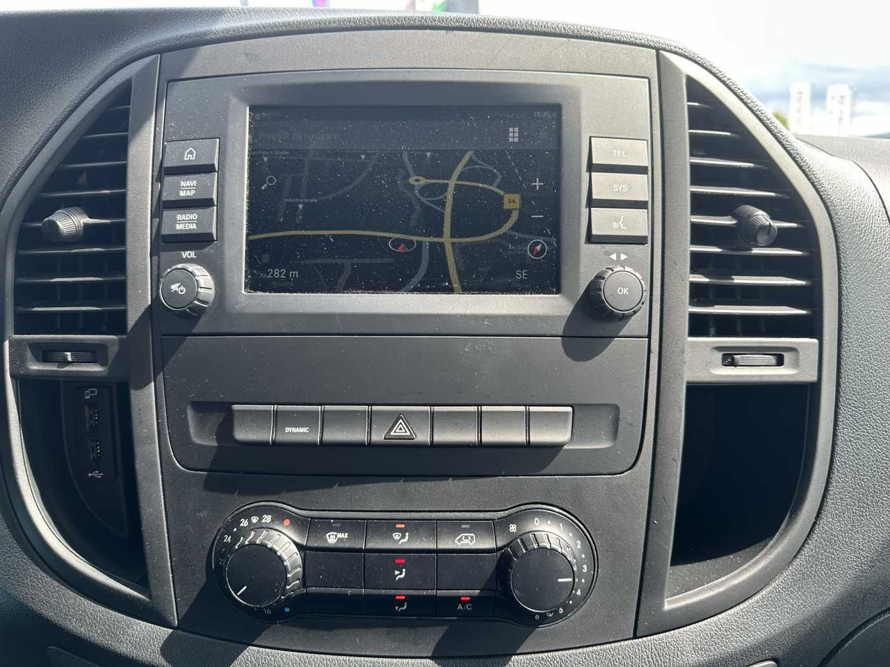 Xe van nhỏ gọn, Xe van điện Mercedes-Benz eVito 112 Klima Kamera Navi SHZ Tempomat: hình 14