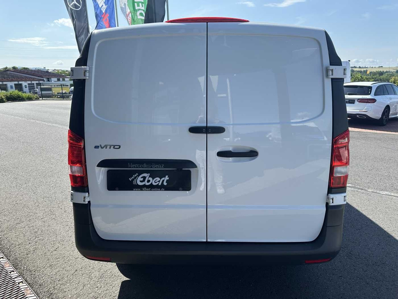 Mercedes-Benz eVito 112 Klima Kamera Navi SHZ Tempomat - Xe van nhỏ gọn, Xe van điện: hình 5 Mercedes-Benz eVito 112 Klima Kamera Navi SHZ Tempomat - Xe van nhỏ gọn, Xe van điện: hình 5