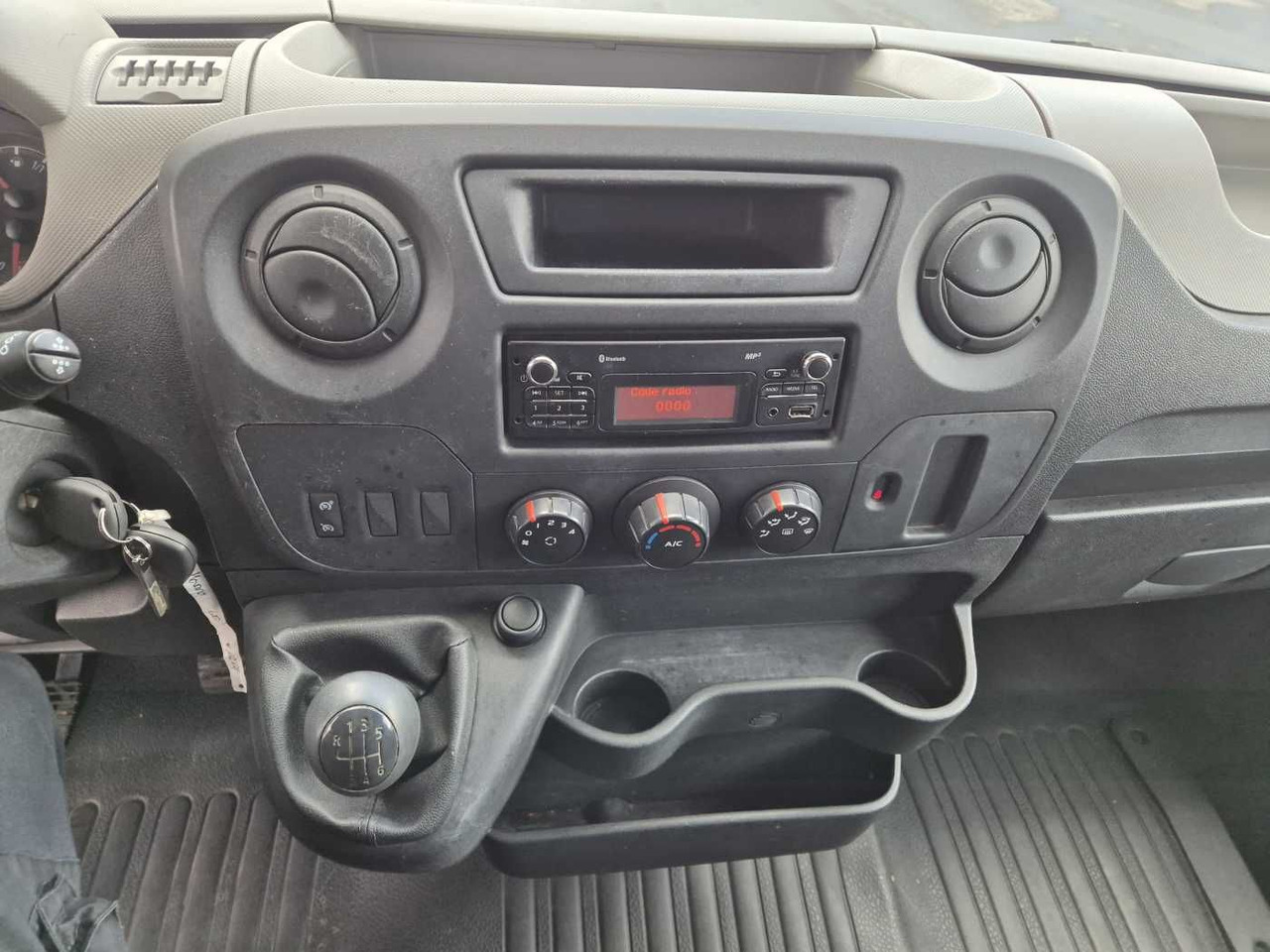 Cho thuê  Opel Movano 2.3 CDTI  /KLUBB K32, 12,5m Opel Movano 2.3 CDTI  /KLUBB K32, 12,5m: hình 8 Cho thuê  Opel Movano 2.3 CDTI  /KLUBB K32, 12,5m Opel Movano 2.3 CDTI  /KLUBB K32, 12,5m: hình 8