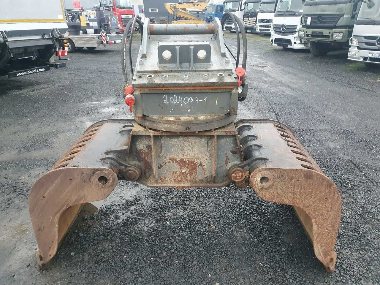 Pladdet Abbruchgreifer Greifer MS21 MS25 Rotator - Nho táo: hình 1 Pladdet Abbruchgreifer Greifer MS21 MS25 Rotator - Nho táo: hình 1