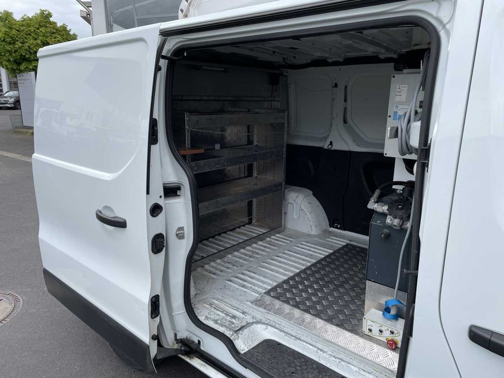 Nền bục trên không gắn trên xe tải, Xe tải nhỏ Renault Trafic dCi 120 L1H1 / France Elavateur 091F 9m: hình 6