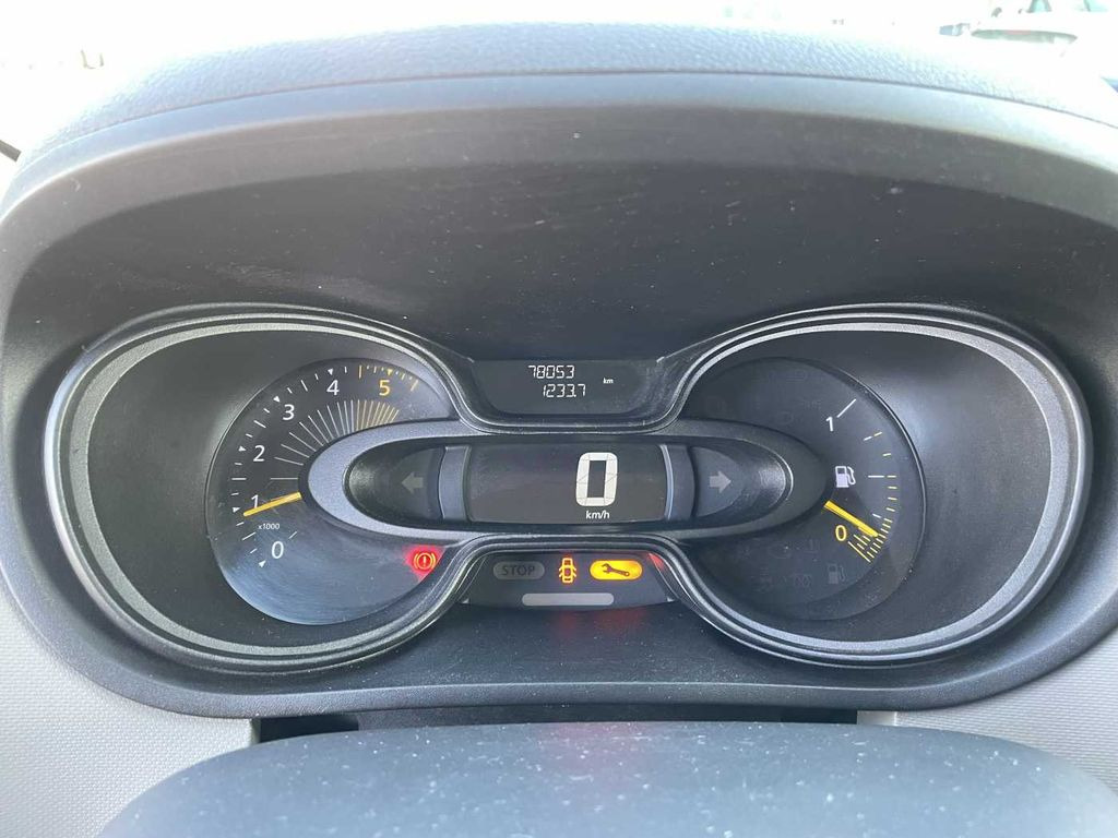 Nền bục trên không gắn trên xe tải, Xe tải nhỏ Renault Trafic dCi 120 L1H1 / TIME France ETL 21 8m Renault Trafic dCi 120 L1H1 / TIME France ETL 21 8m: hình 15 Nền bục trên không gắn trên xe tải, Xe tải nhỏ Renault Trafic dCi 120 L1H1 / TIME France ETL 21 8m Renault Trafic dCi 120 L1H1 / TIME France ETL 21 8m: hình 15