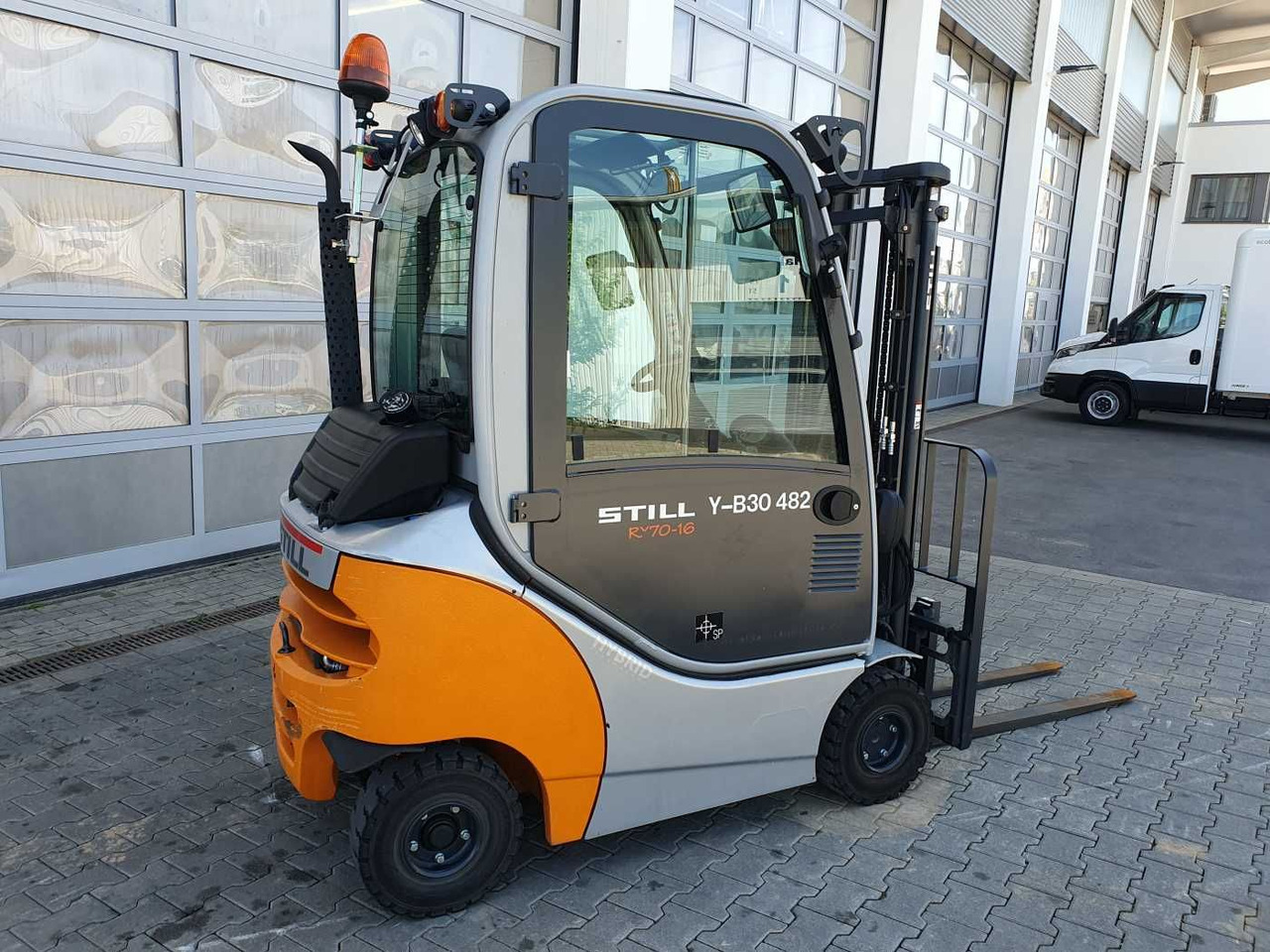 Still RX70-16 / Triplex: 4.60m / nur 576h! / 1.600kg - Xe nâng diesel: hình 4 Still RX70-16 / Triplex: 4.60m / nur 576h! / 1.600kg - Xe nâng diesel: hình 4