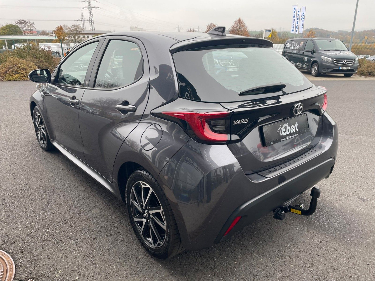 Toyota Yaris 1.5 VVT-iE Aut. Team D AHK+R-Kamera+SHZ - Xe hơi: hình 4 Toyota Yaris 1.5 VVT-iE Aut. Team D AHK+R-Kamera+SHZ - Xe hơi: hình 4