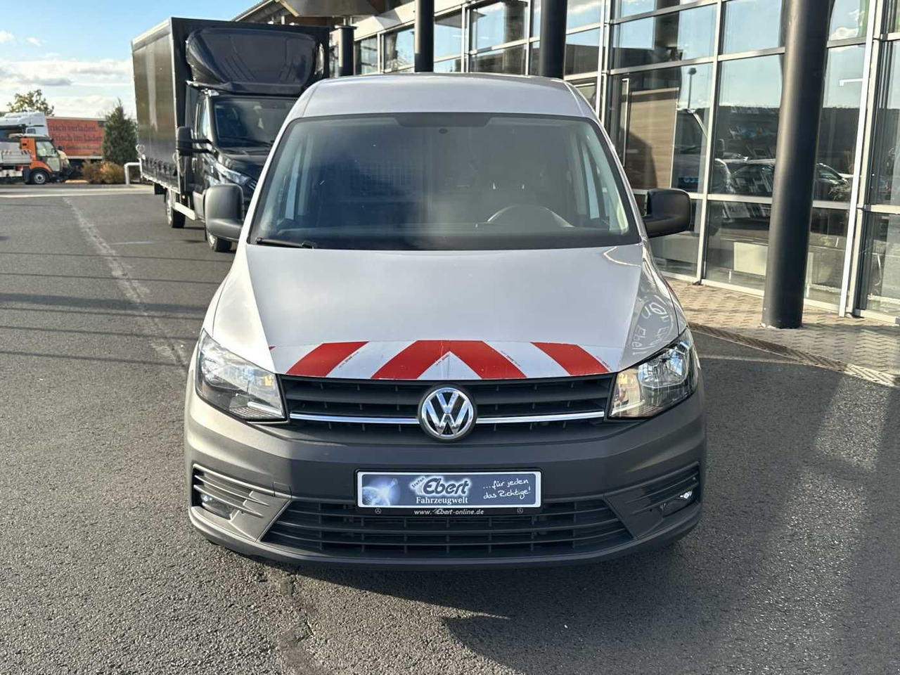 Volkswagen Caddy 1.6 TDI Klima Navi 8Räder Trennwand klappb - Xe van nhỏ gọn: hình 2 Volkswagen Caddy 1.6 TDI Klima Navi 8Räder Trennwand klappb - Xe van nhỏ gọn: hình 2
