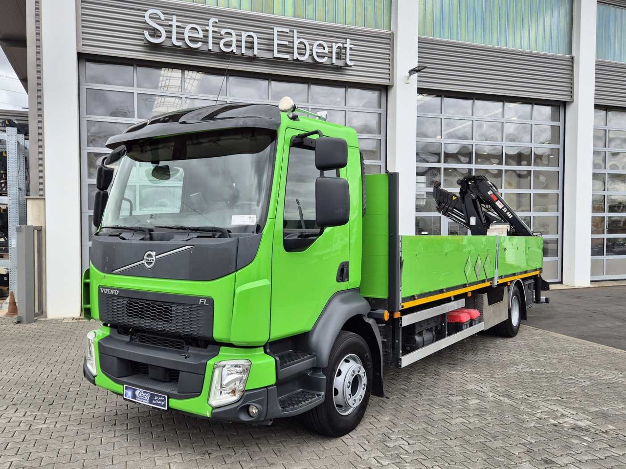 Volvo FL 42 R Kran Hiab XS 088 Funk bis 14 m! Kamera - Xe tải thùng lửng/ Phẳng, Xe cẩu tự hành: hình 2 Volvo FL 42 R Kran Hiab XS 088 Funk bis 14 m! Kamera - Xe tải thùng lửng/ Phẳng, Xe cẩu tự hành: hình 2