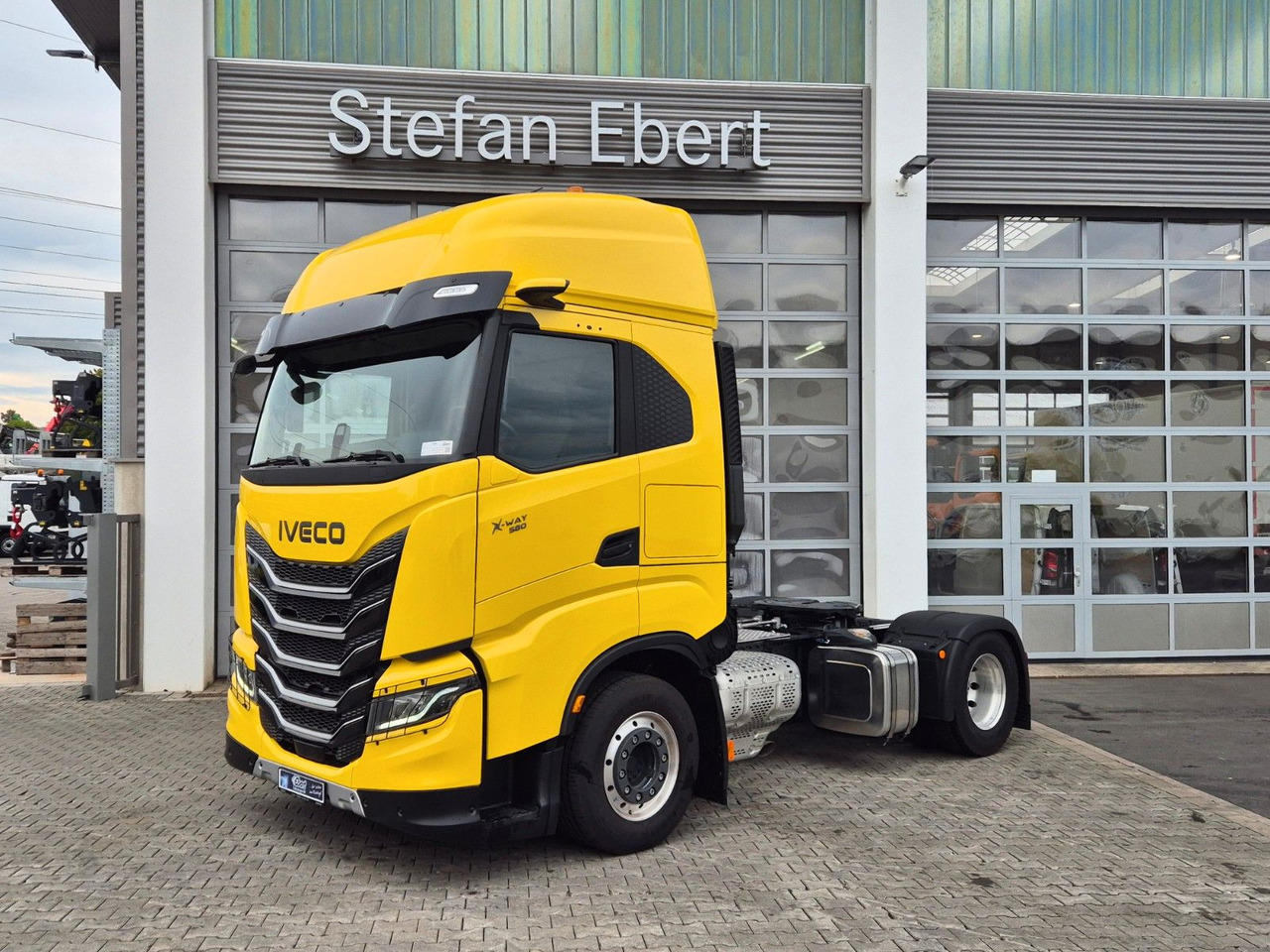 Iveco X-Way AS440X58T/FP ON 4x2 Hydraulik Mirror-Cams - Xe đầu kéo: hình 3 Iveco X-Way AS440X58T/FP ON 4x2 Hydraulik Mirror-Cams - Xe đầu kéo: hình 3