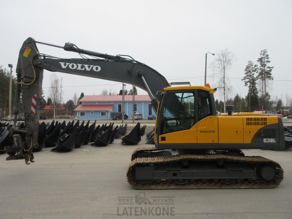 Volvo EC210CL kaivinkone - Máy xúc bánh xích: hình 5 Volvo EC210CL kaivinkone - Máy xúc bánh xích: hình 5