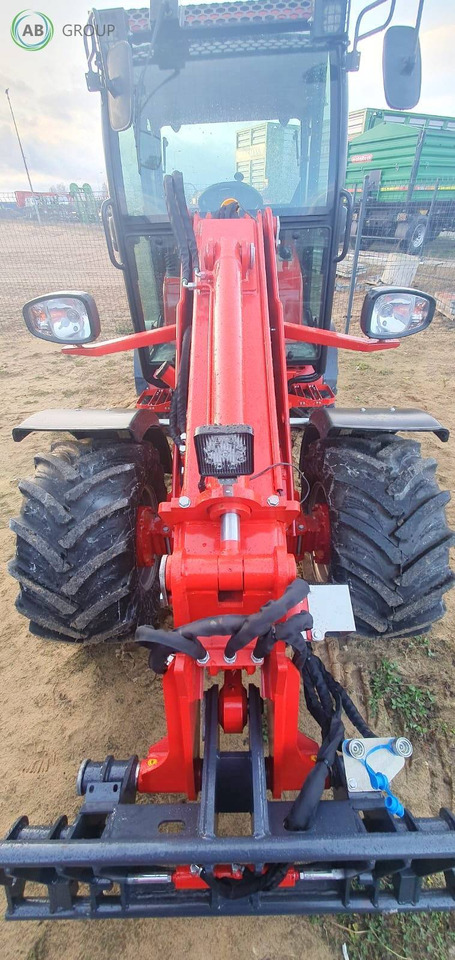 Fimaks telescopic loader FMLT 60 - Máy xúc lật mini gấp khúc: hình 3 Fimaks telescopic loader FMLT 60 - Máy xúc lật mini gấp khúc: hình 3