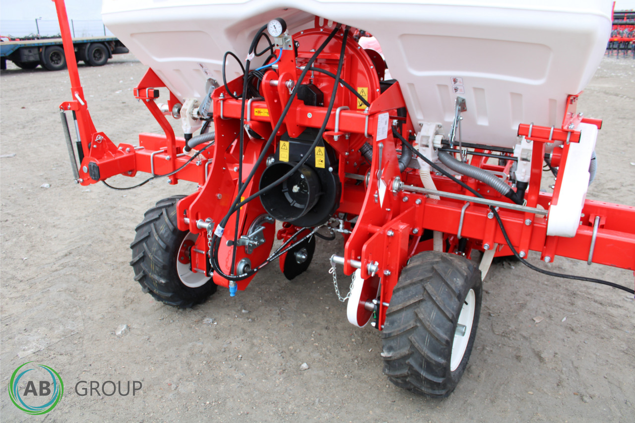 Four-row pneumatic precision seeder with depth fertilization Ozdoken VPTT - Máy gieo hạt chính xác: hình 5 Four-row pneumatic precision seeder with depth fertilization Ozdoken VPTT - Máy gieo hạt chính xác: hình 5