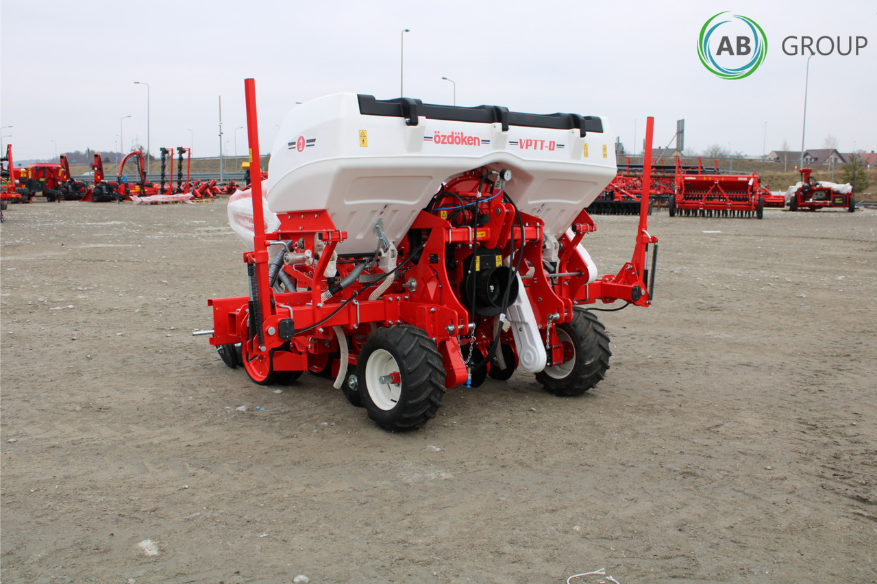 Four-row pneumatic precision seeder with depth fertilization Ozdoken VPTT - Máy gieo hạt chính xác: hình 1 Four-row pneumatic precision seeder with depth fertilization Ozdoken VPTT - Máy gieo hạt chính xác: hình 1