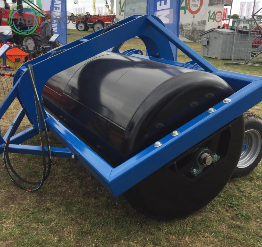 Metal-Technik Meadow Roller 2,66 m - Con lăn ruộng: hình 1 Metal-Technik Meadow Roller 2,66 m - Con lăn ruộng: hình 1
