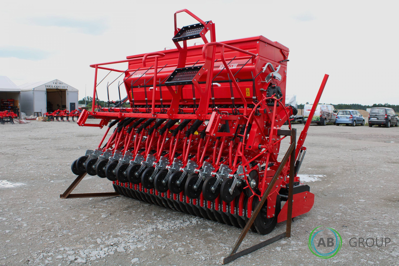 Mounted seed drill combination with power harrow Ozdoken Pertum CS-300 – double disc, rubber roller - Máy gieo hạt liên hợp: hình 2 Mounted seed drill combination with power harrow Ozdoken Pertum CS-300 – double disc, rubber roller - Máy gieo hạt liên hợp: hình 2