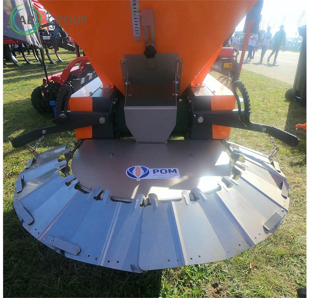 Pom Augustów posypywarka Motyl N031M napęd hydrauliczn - Bừa đĩa: hình 1 Pom Augustów posypywarka Motyl N031M napęd hydrauliczn - Bừa đĩa: hình 1
