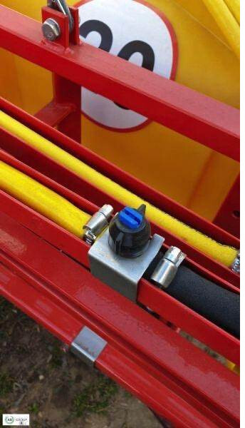 Tad-len opryskiwacz polowy zawieszany TL 206 wyk.01, 200 l - Máy xịt gắn trên máy cày: hình 1 Tad-len opryskiwacz polowy zawieszany TL 206 wyk.01, 200 l - Máy xịt gắn trên máy cày: hình 1