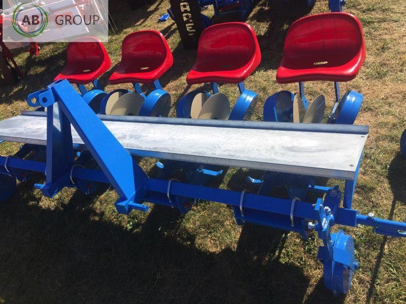 Taret seeding planter 4-rows - Trang thiết bị gieo hạt: hình 4 Taret seeding planter 4-rows - Trang thiết bị gieo hạt: hình 4