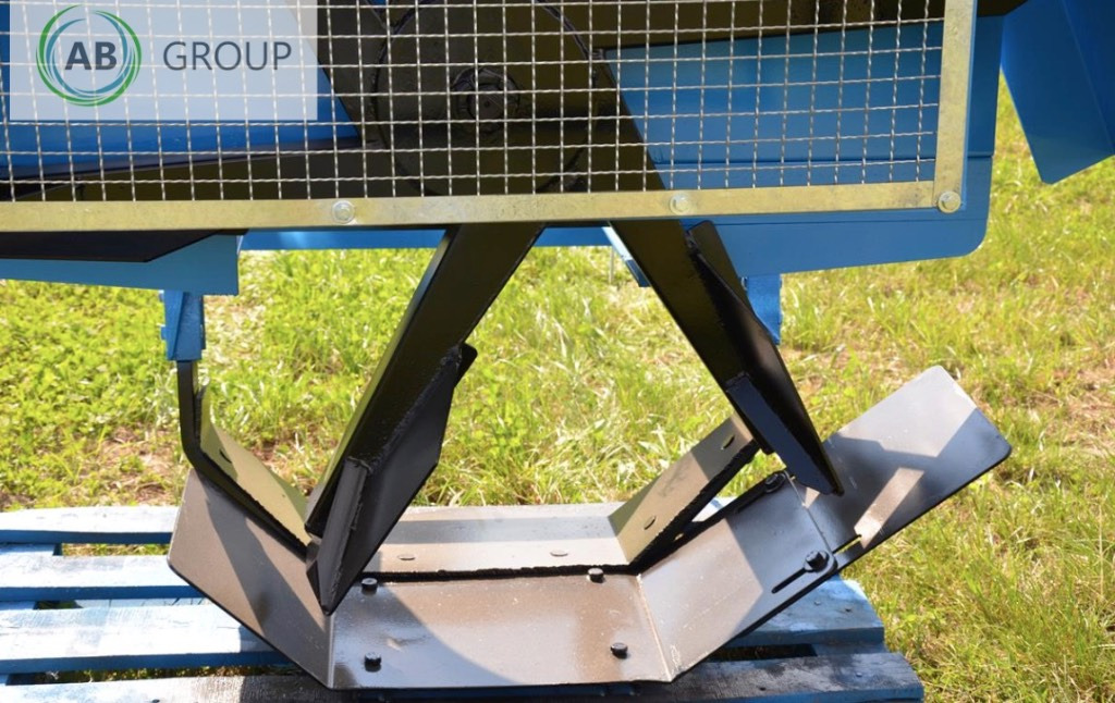 Zamet obsypnik pryzm i kopców P427 - Trang thiết bị hầm chứa: hình 3 Zamet obsypnik pryzm i kopców P427 - Trang thiết bị hầm chứa: hình 3