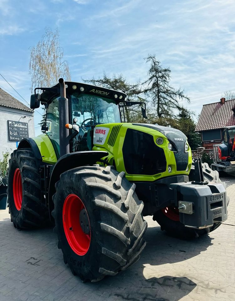 Claas Axion 840 - Máy cày: hình 2 Claas Axion 840 - Máy cày: hình 2