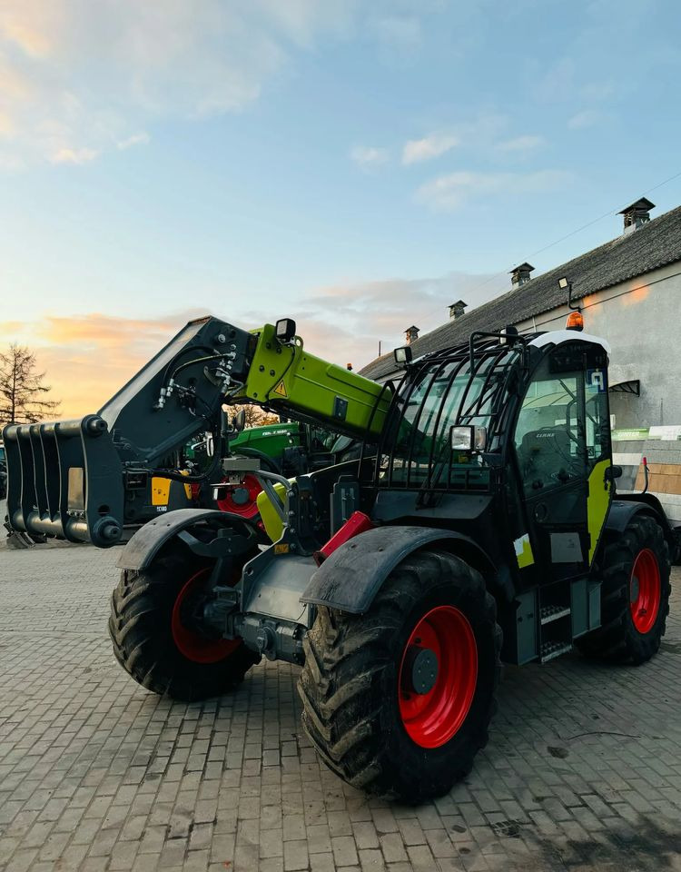 Claas SCORPION 732 - Xe nhấc hình viễn vọng kính: hình 3 Claas SCORPION 732 - Xe nhấc hình viễn vọng kính: hình 3