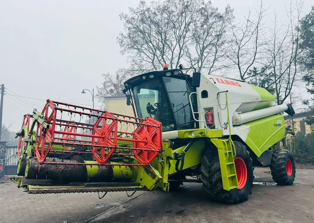 Claas TUCANO 430 APS - Máy gặt đập: hình 2 Claas TUCANO 430 APS - Máy gặt đập: hình 2