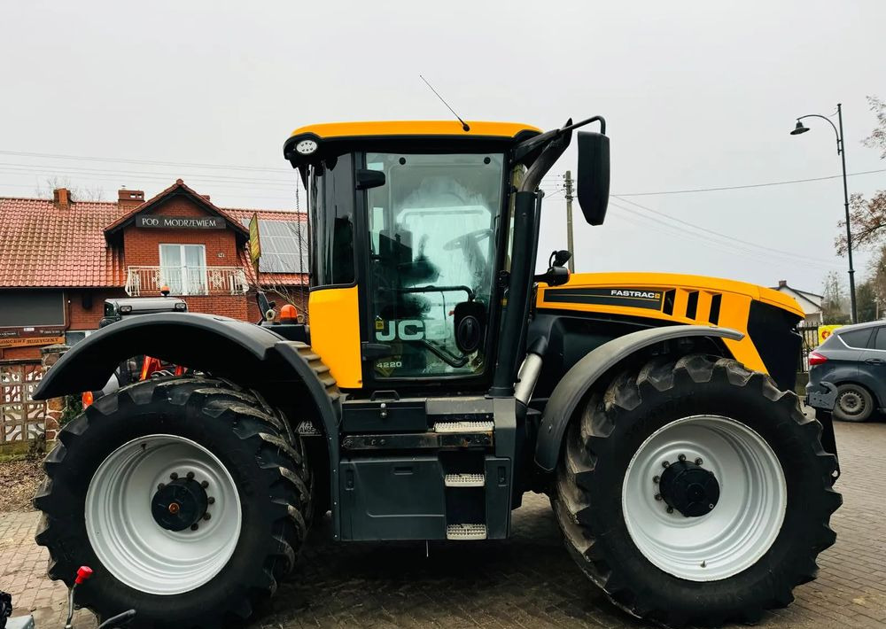 JCB FASTRAC 4220 - Máy cày: hình 5 JCB FASTRAC 4220 - Máy cày: hình 5