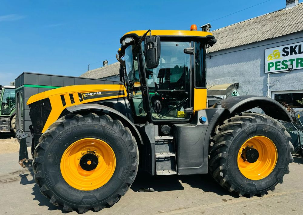 JCB Fastrac 4220 - Máy cày: hình 4 JCB Fastrac 4220 - Máy cày: hình 4