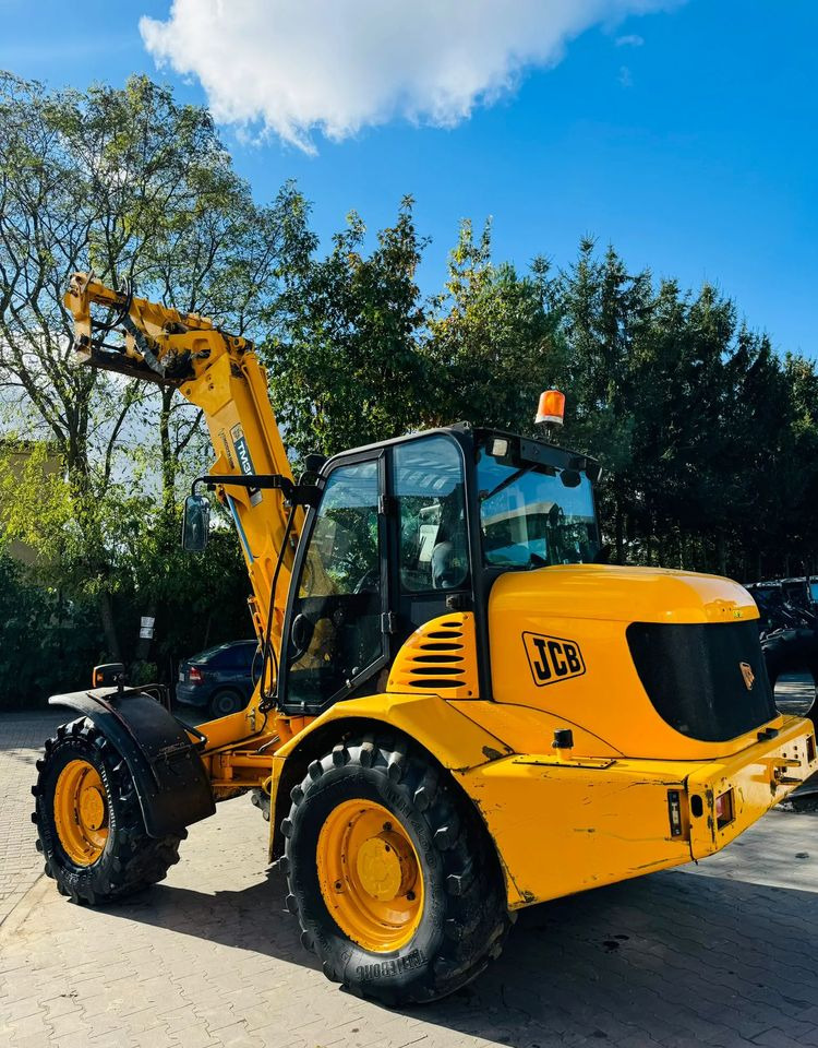 JCB TM300 - Máy xúc lật bánh lốp kính thiên văn: hình 5 JCB TM300 - Máy xúc lật bánh lốp kính thiên văn: hình 5