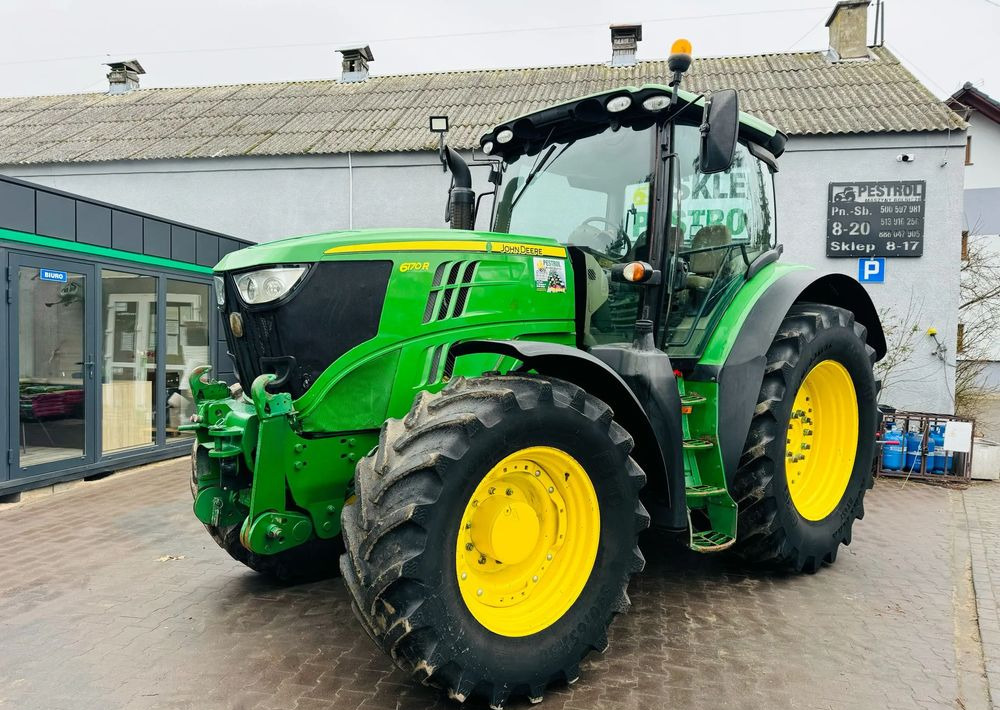 John Deere 6170R - Máy cày: hình 1 John Deere 6170R - Máy cày: hình 1