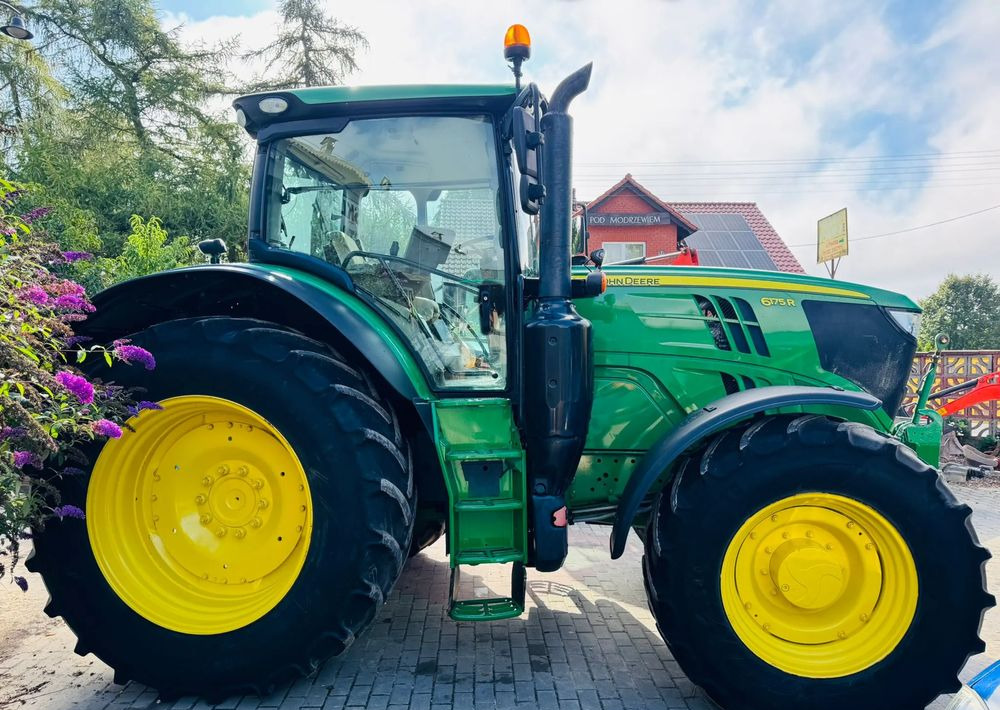 John Deere 6175R - Máy cày: hình 3 John Deere 6175R - Máy cày: hình 3