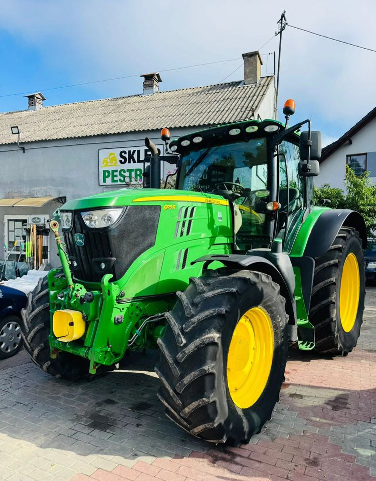 John Deere 6175R - Máy cày: hình 1 John Deere 6175R - Máy cày: hình 1
