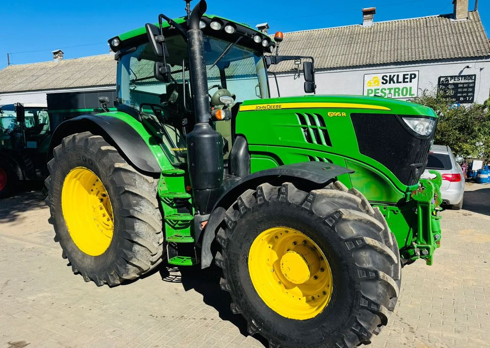 John Deere 6250R - Máy cày: hình 3 John Deere 6250R - Máy cày: hình 3