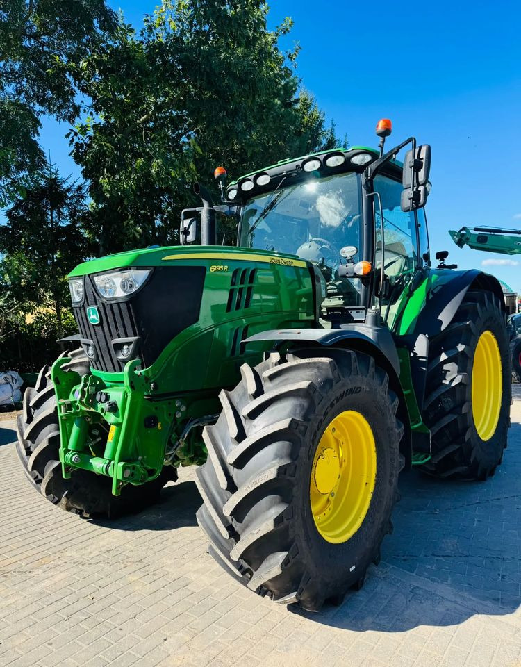 John Deere 6250R - Máy cày: hình 5 John Deere 6250R - Máy cày: hình 5