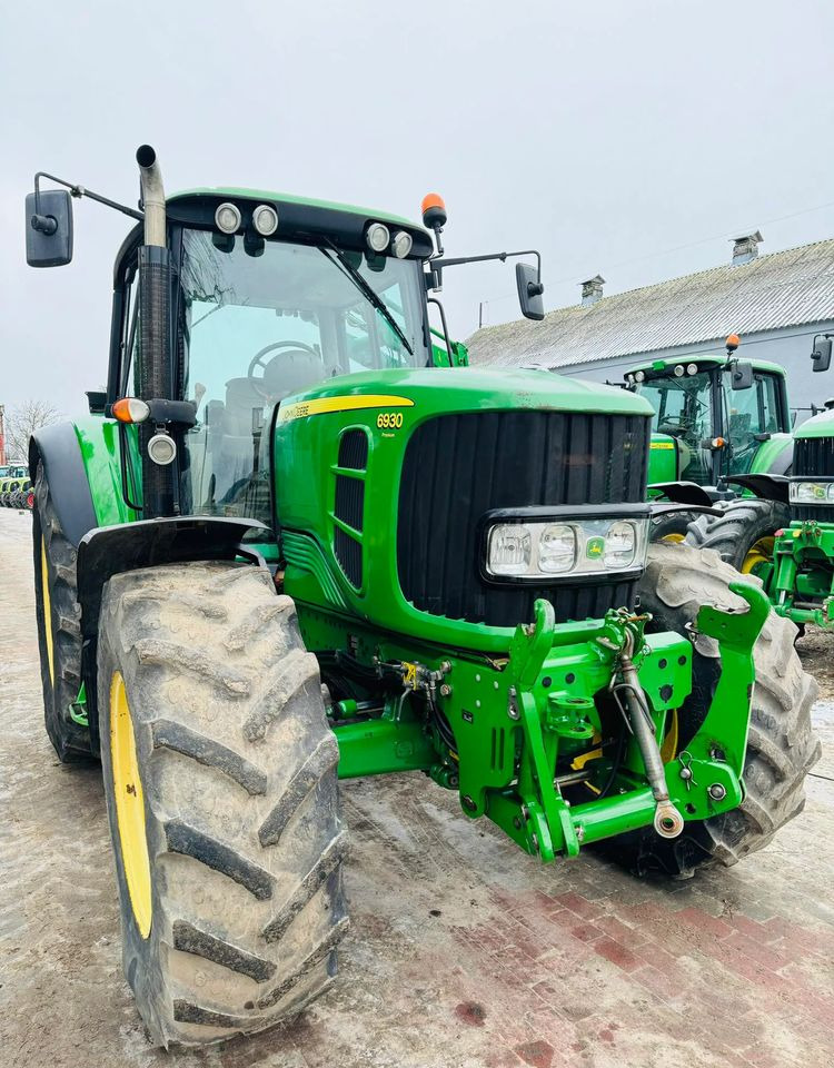 John Deere 6930 - Máy cày: hình 1 John Deere 6930 - Máy cày: hình 1