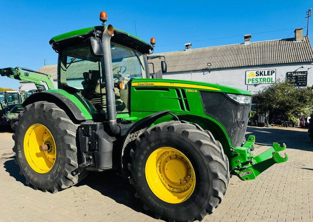 John Deere 7250R - Máy cày: hình 5 John Deere 7250R - Máy cày: hình 5