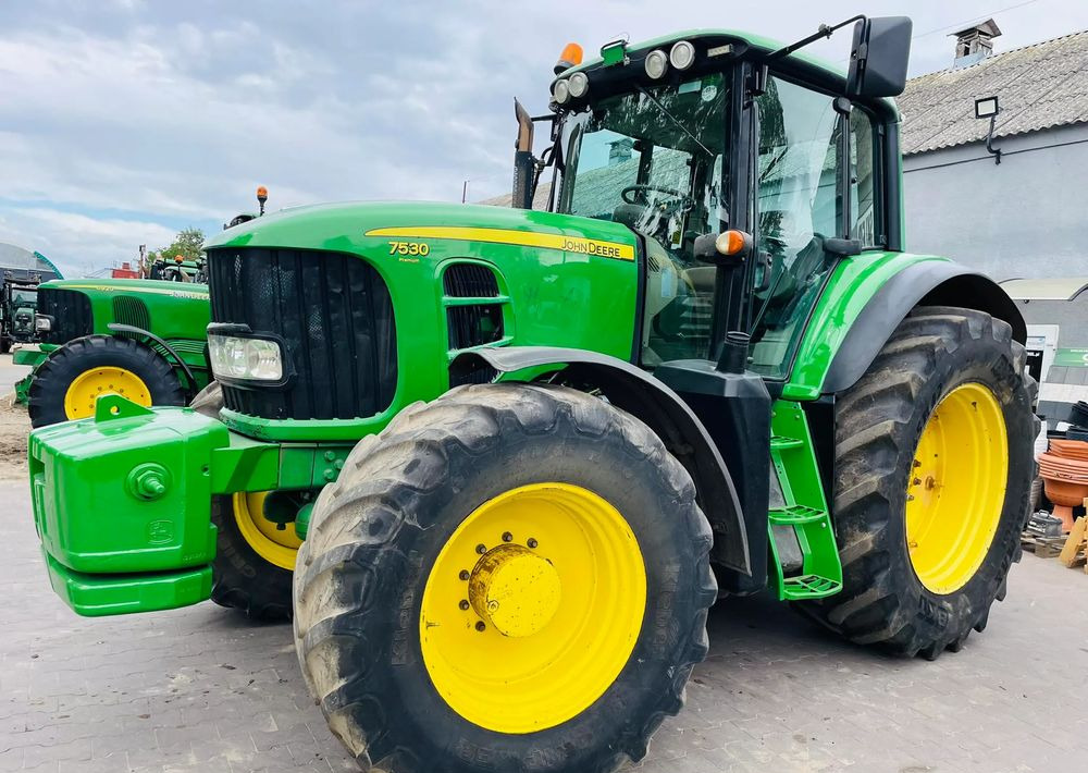 John Deere 7530 PREMIUM - Máy cày: hình 3 John Deere 7530 PREMIUM - Máy cày: hình 3