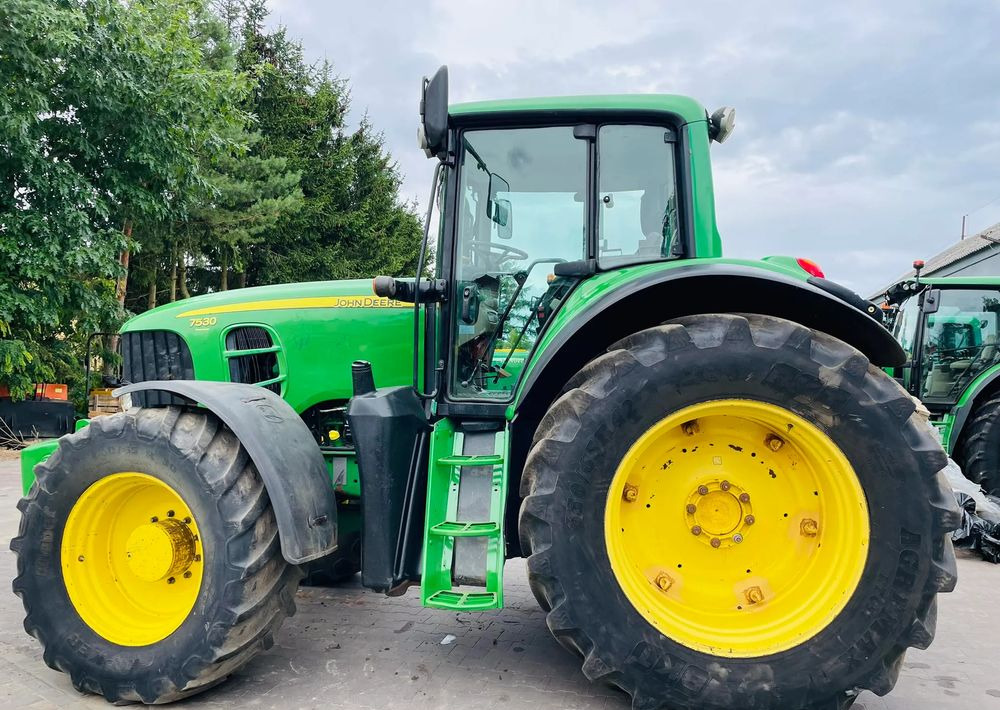 John Deere 7530 PREMIUM - Máy cày: hình 5 John Deere 7530 PREMIUM - Máy cày: hình 5