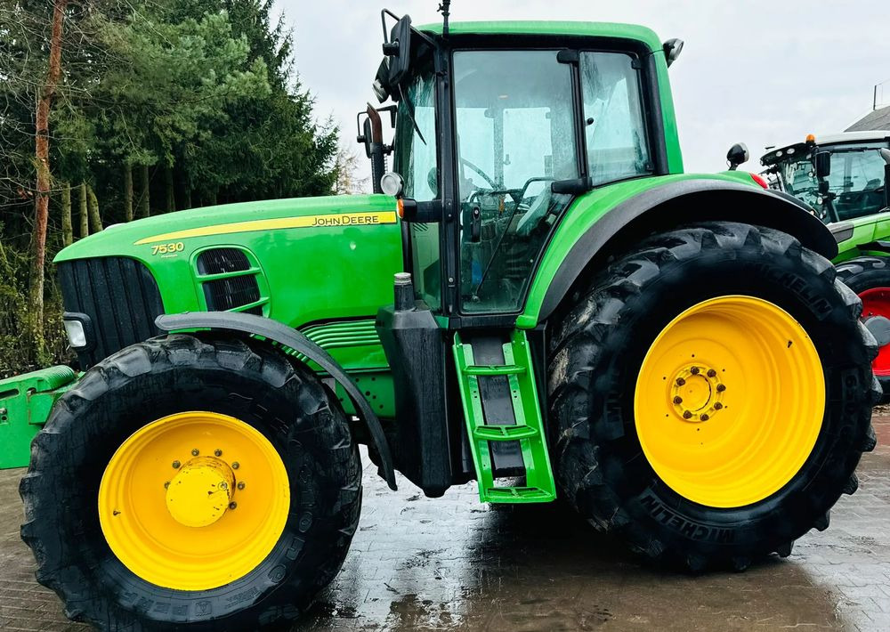 John Deere 7530 PREMIUM - Máy cày: hình 4 John Deere 7530 PREMIUM - Máy cày: hình 4
